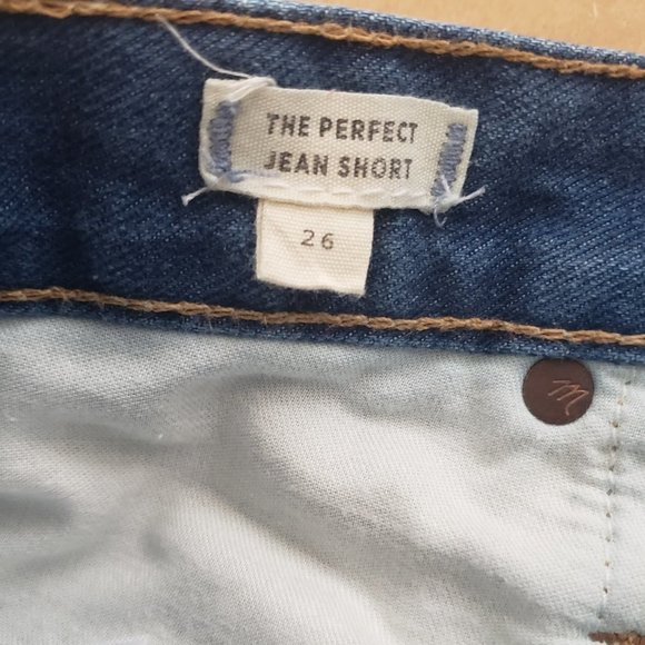 Madewell Perfect Jean Short High Waist Raw Hem in Ullman Wash size 26 - Picture 7 of 10